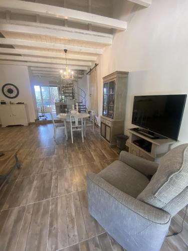 Calm & Luxury House In Parga