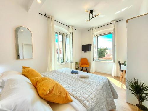 Studio & rooms Fjok