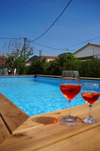 4our seasons 2 - Private Pool