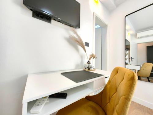 Studio & rooms Fjok