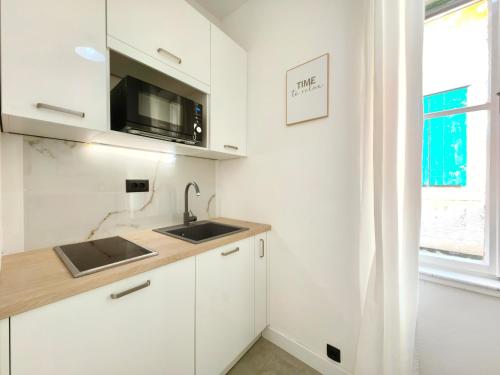 Studio & rooms Fjok