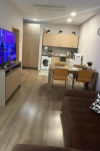 Kuchyň nebo kuchyňský kout v ubytování Kevin apartman