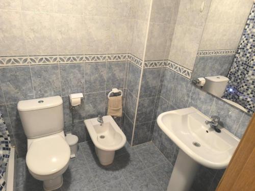 Larimar, piscina y deportes en Salou