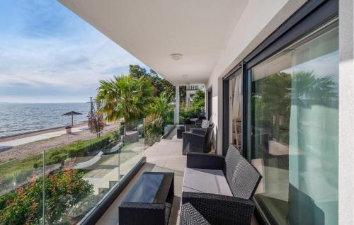 2 Bedroom Beautiful Apartment In Bibinje