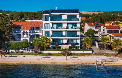 2 Bedroom Beautiful Apartment In Bibinje