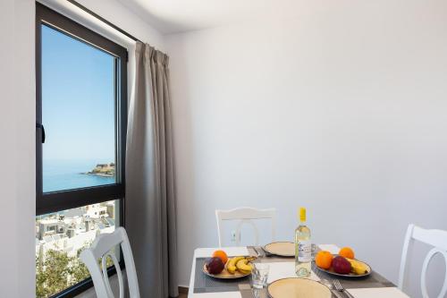 Rea Apartments