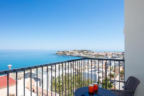 Foto dalla galleria di Rea Apartments a Rethymno