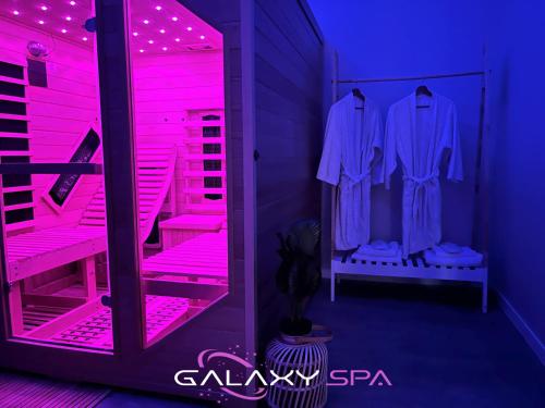 Φωτογραφία από το άλμπουμ του GALAXY SPA - Suite Venus Jacuzzi et Sauna Privatif σε Champigneulles