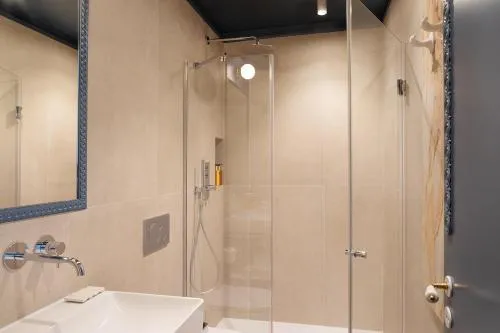 Paris Home Collection Serviced Apartments in Opéra - Rue Saint-Lazare photo 86