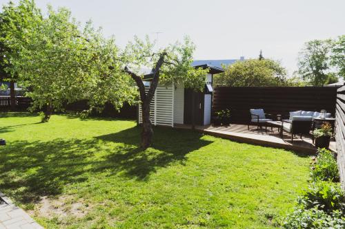 En hage utenfor Lavender House