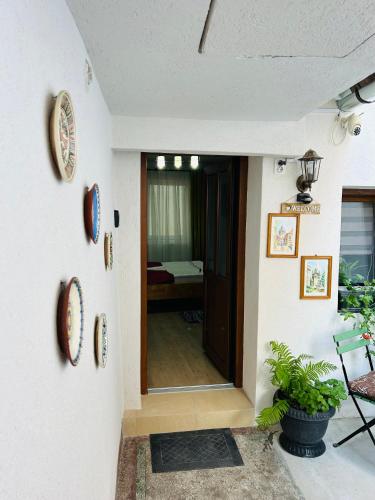 Gambar di galeri bagi T4House di Sighişoara