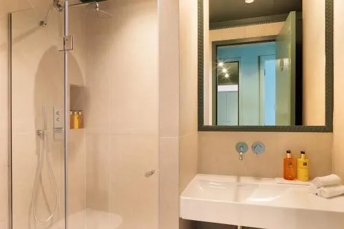 Paris Home Collection Serviced Apartments in Opéra - Rue Saint-Lazare photo 60