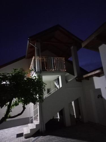 Bangunan di mana terletaknya apartmen