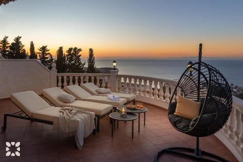 Villa Costa del Cielo by Abahana Villas