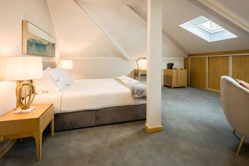 Кровать или кровати в номере Comtesse Lisbonne Guest House by Homing