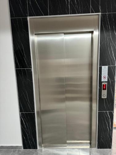 Gambar di galeri bagi MERKEZ Rezidans Suits di Trabzon