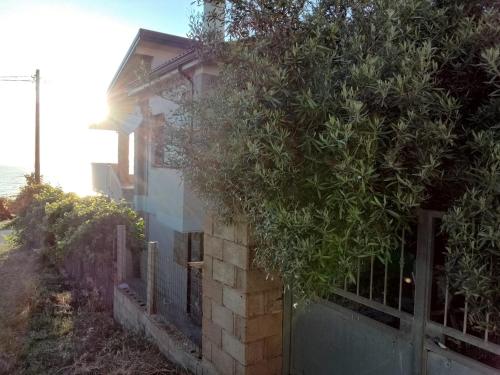 Το κτήριο όπου στεγάζεται  το διαμέρισμα