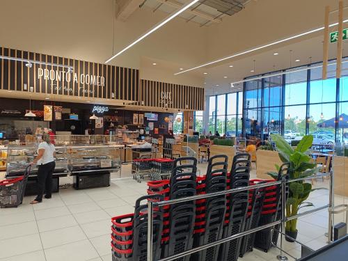 Un restaurante u otro lugar para comer en Suites & Beds DP Albufeira
