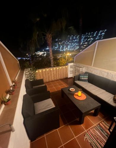 Χώρος καθιστικού στο Bluejay Apartamento Playa del Cura