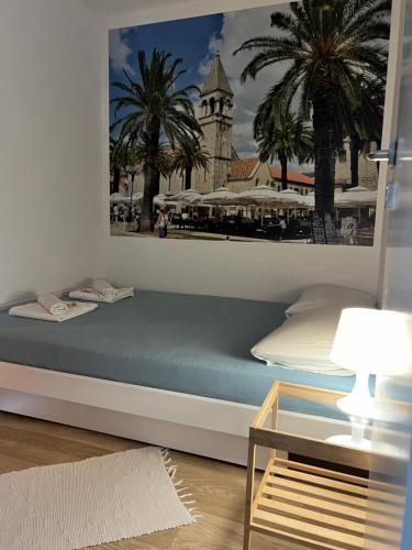 Ένα ή περισσότερα κρεβάτια σε δωμάτιο στο Olive House Pirovac