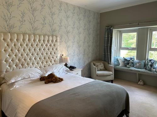 Postel nebo postele na pokoji v ubytování Blackaddie House Hotel