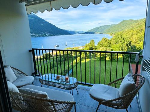 Apartment am Ossiacher See mit Seeblick