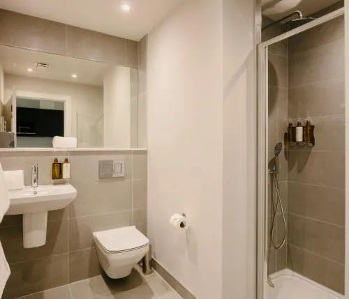 33 Castle Terrace photo 4