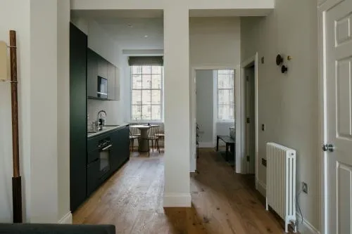 33 Castle Terrace photo 3