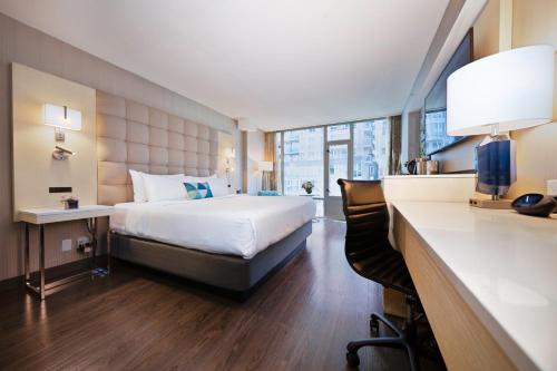 Hotel BLU Image