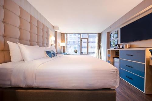 Hotel BLU Image