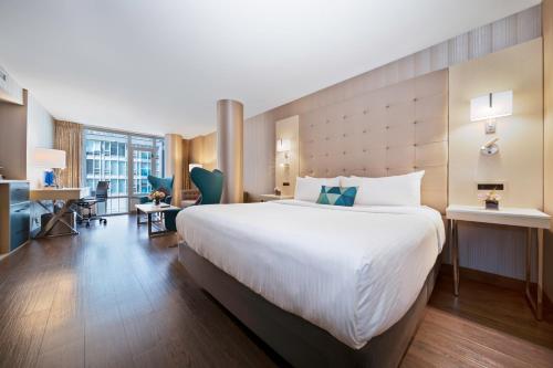 Hotel BLU Image