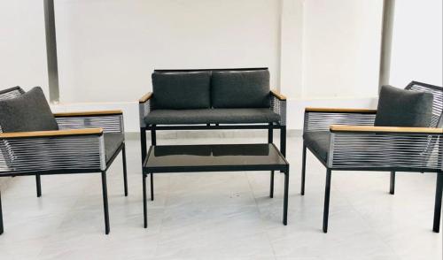 Seating area sa Briques Luxes Constructions