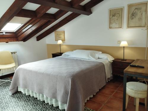 Postel nebo postele na pokoji v ubytování Posada Tresvalle