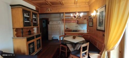 Η κουζίνα ή μικρή κουζίνα στο casa Osta
