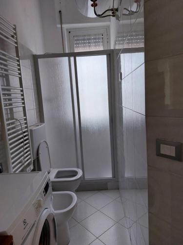 Ένα μπάνιο στο CasaDaGiova - Appartamento a un passo dal mare