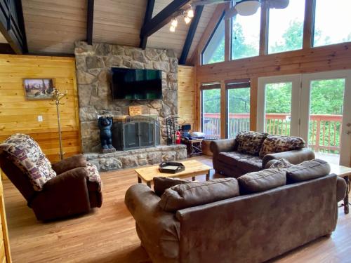 Χώρος καθιστικού στο Million Dollar View by Eden Crest