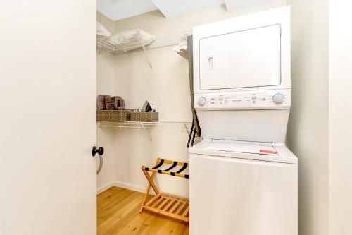 Φωτογραφία από το άλμπουμ του Your St Elmo Getaway for Rock City & Ruby Falls, 2BD townhome, 6 min to downtown σε Τσαττανούγκα