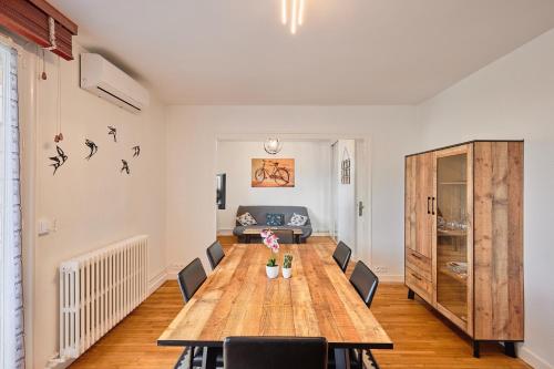 Les Hirondelles - 2 chambres, 3 lits, climatisation et balcon