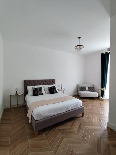 Vatican Eco Suite