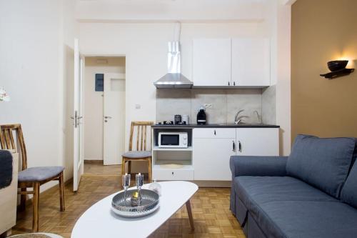 A pleasant stay near to Acropoli 1B