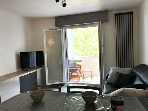 Appartement rénové 3 pièces, 6 couchages, proche plage et port, avec loggias et parking à La Grande-Motte
