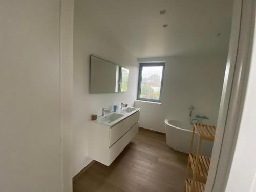 Un baño de Den Eenink