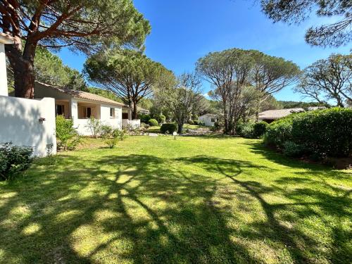 Les Pins de Santa Giulia