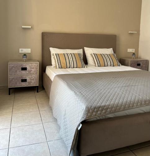 Aceno Apartments