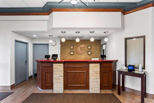 Lobi ili recepcija u objektu Comfort Inn & Suites Kenosha-Pleasant Prairie