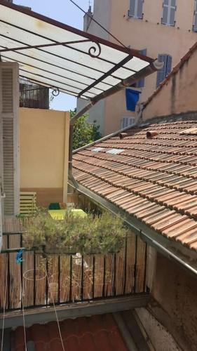 Mon Jardin Secret Marseillais avec terrasse ensoleillée photo 20