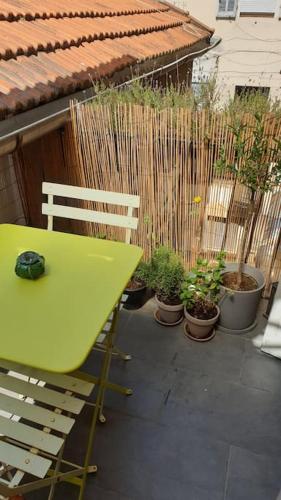 Mon Jardin Secret Marseillais avec terrasse ensoleillée photo 7