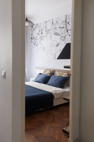 Photo de la galerie de l'établissement New Central Stylish 2 min from the beach Apartment, à Nice