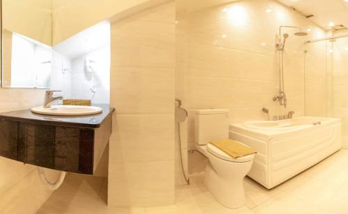 Phòng tắm tại Thanh Do Hotel