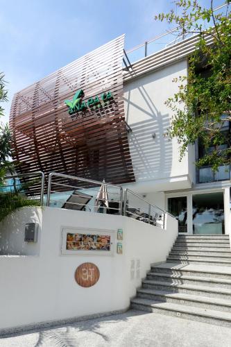 ホテルが所在する建物